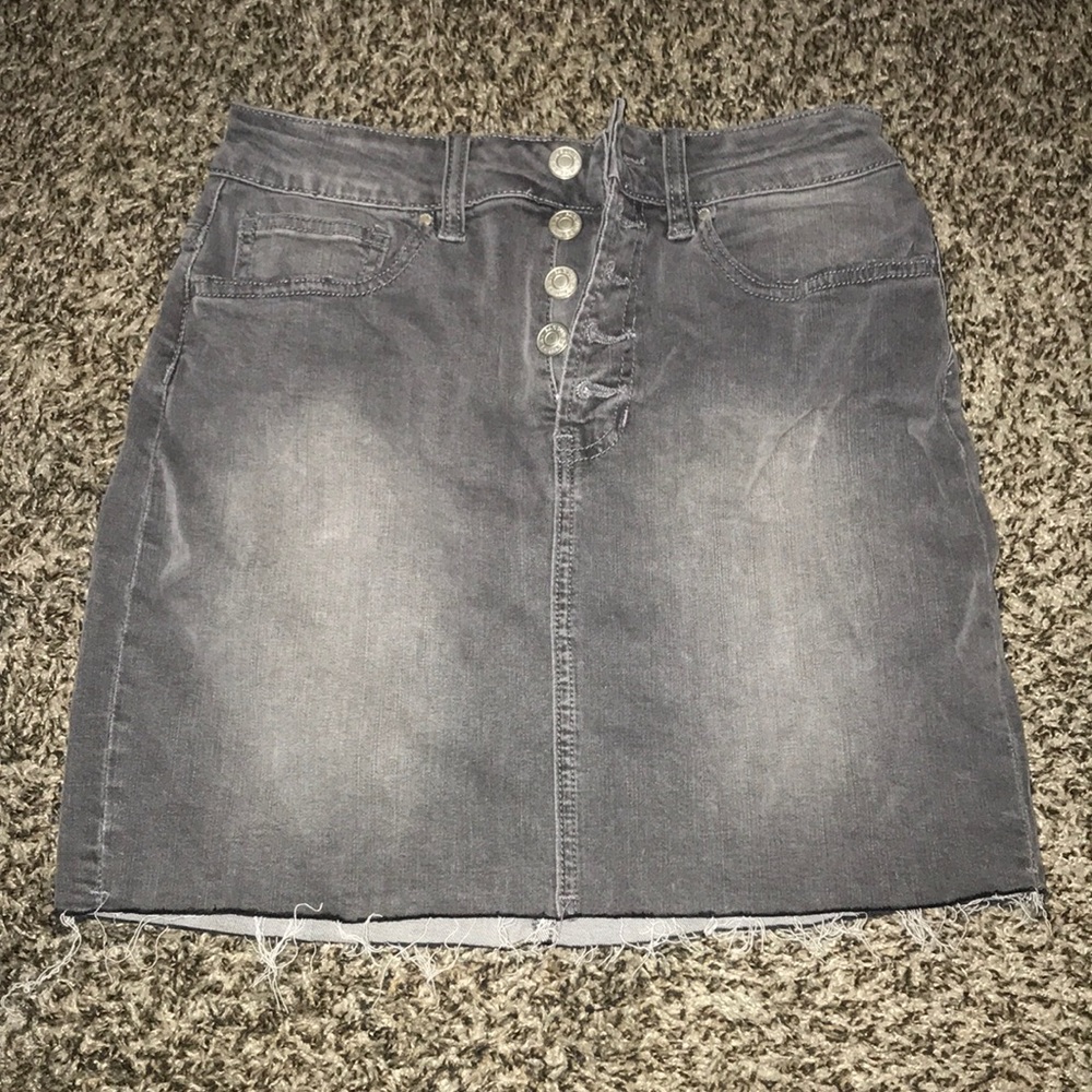 grey jean skirt